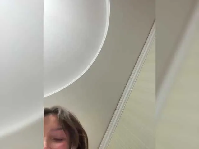 BrisaEvans – webcam model profile photo Image 19