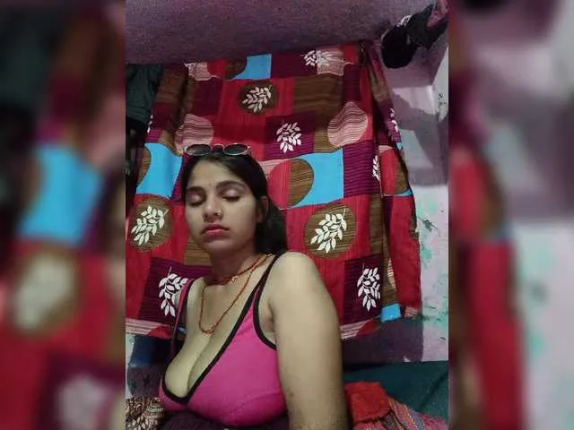 SkyLumen – webcam model profile photo Image 12