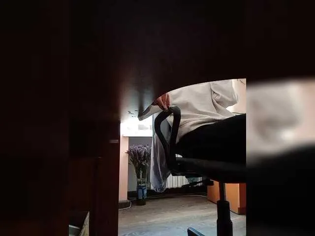 LibbyLoveHeartx – webcam model profile photo Image 8