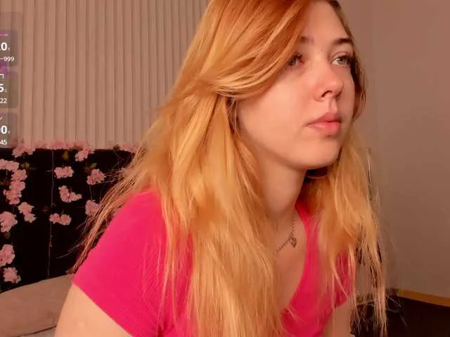 CassieGil – webcam model profile photo Image 4