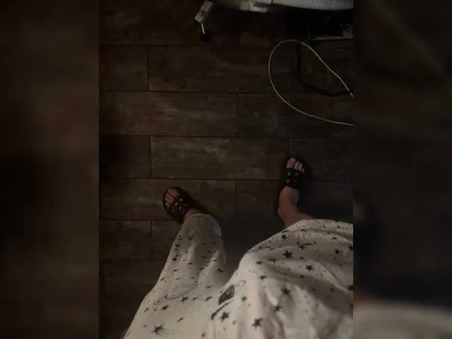 AudreySpanksFuck- – webcam model profile photo Image 5