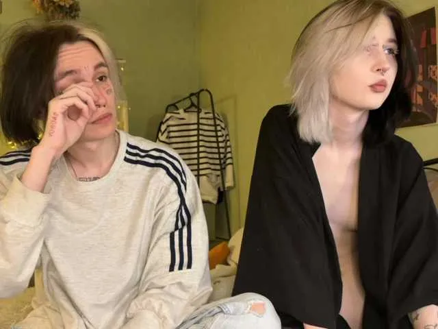 LauraJean – webcam model profile photo Image 12