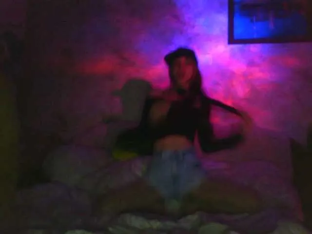 VIP17CoupleDream – webcam model profile photo