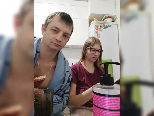 Yuzuha_chan – webcam model profile photo Image 13