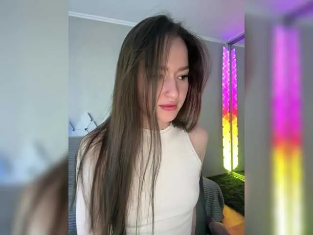 Emma_Lunny – webcam model profile photo Image 2