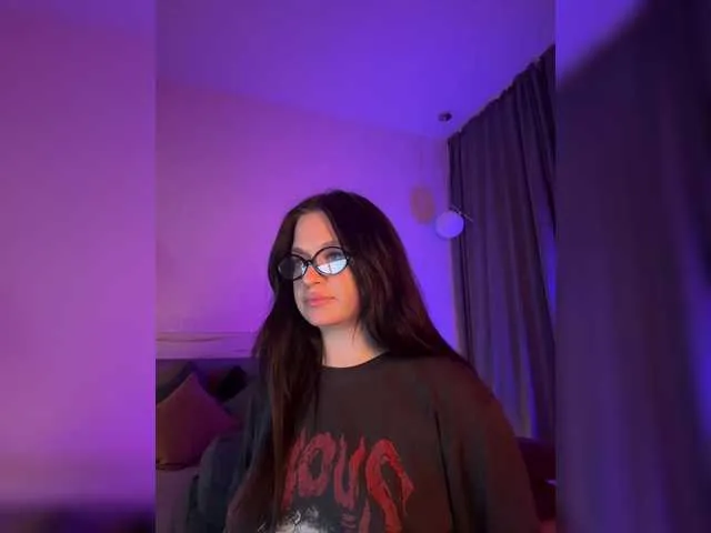 SkyLumen – webcam model profile photo Image 10