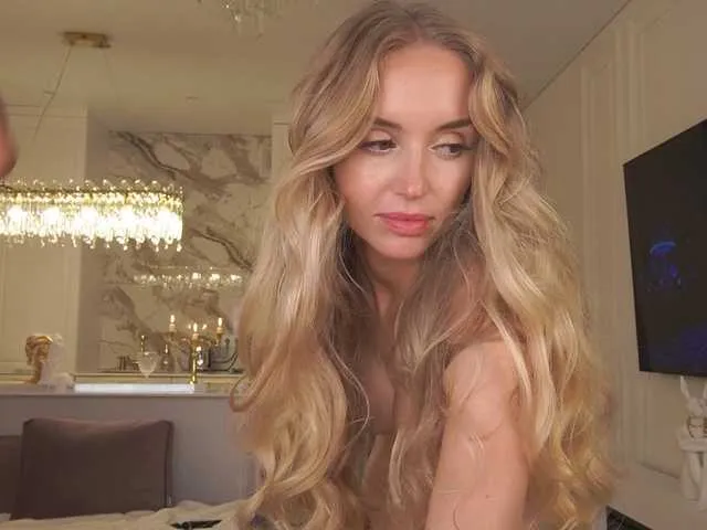 alanna_Micheles – webcam model profile photo Image 9