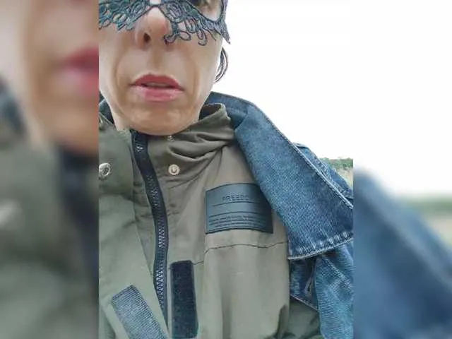 ValentinaMars – webcam model profile photo Image 10