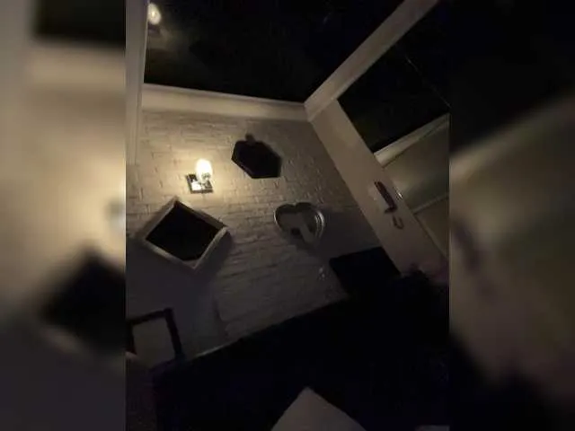 XaSeen – webcam model profile photo