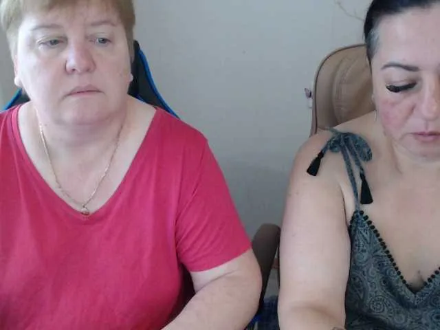 GianaBravo – webcam model profile photo Image 5