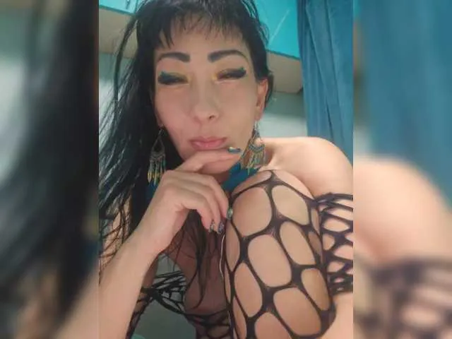 AmyBelmontt – webcam model profile photo Image 11