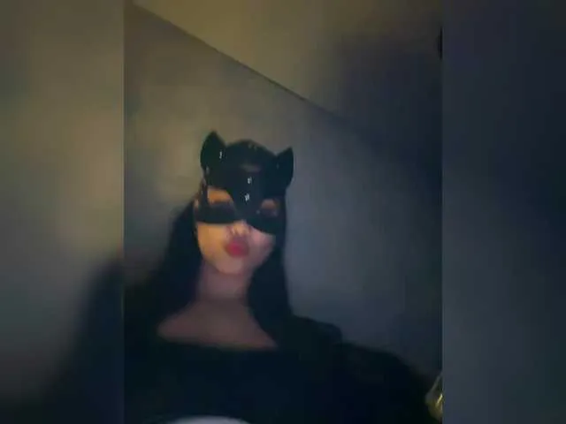 X-Crystal-X – webcam model profile photo Image 10