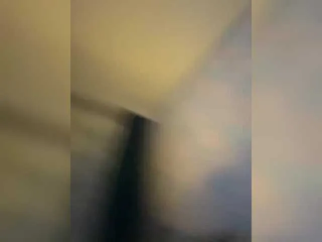 X-Crystal-X – webcam model profile photo Image 9