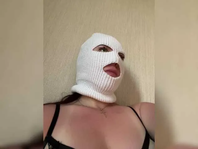 GiaMazzon – webcam model profile photo Image 17