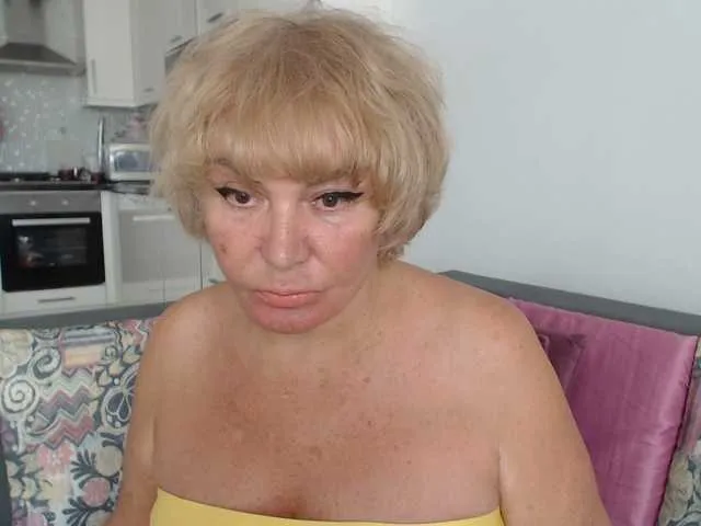 SabrinaFiory – webcam model profile photo Image 3