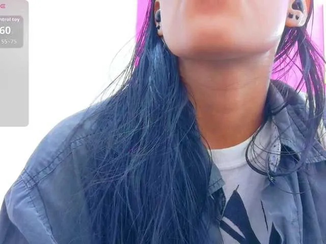 Michelle_busty – webcam model profile photo Image 12