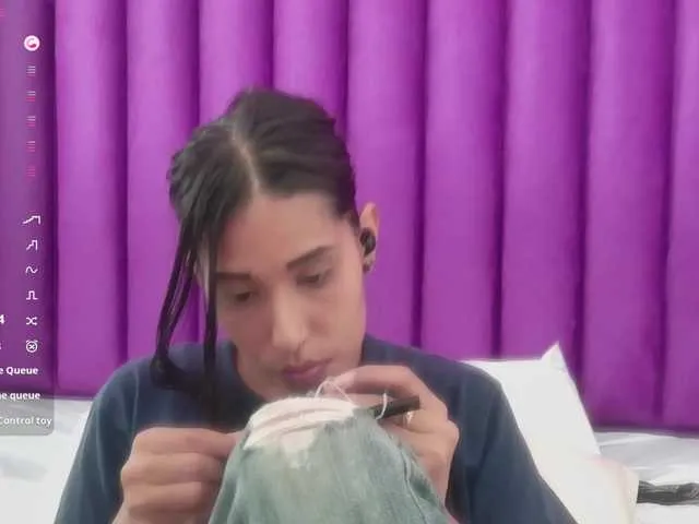 Michelle_busty – webcam model profile photo Image 17