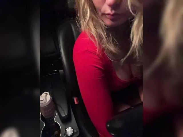 CassieGil – webcam model profile photo Image 12