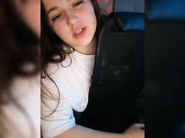 SabrinaFiory – webcam model profile photo Image 13