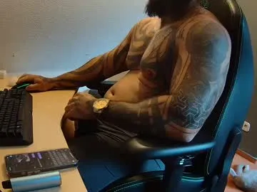 AylaStrange – webcam model profile photo Image 5