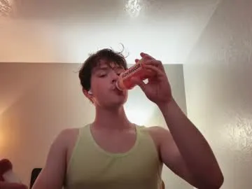 Noa_Dam – webcam model profile photo Image 12