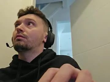 CarlaHoll – webcam model profile photo Image 7