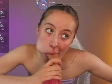 CassieGil – webcam model profile photo Image 9