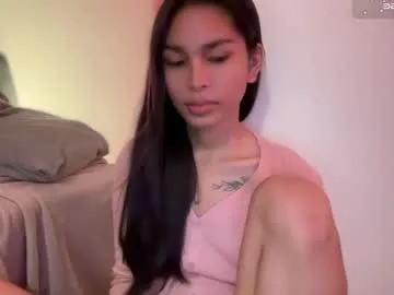 CassieGil – webcam model profile photo Image 11