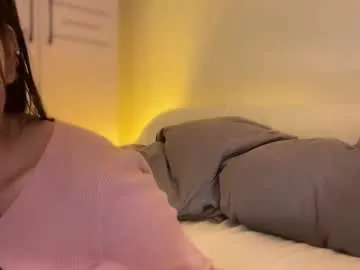 CassieGil – webcam model profile photo Image 17