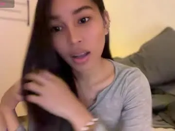 CassieGil – webcam model profile photo Image 3