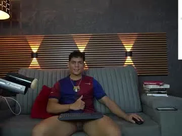 landel_boy – webcam model profile photo Image 5