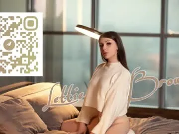 VivianWilson – webcam model profile photo Image 12