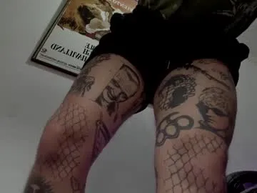 IsaRose – webcam model profile photo Image 6