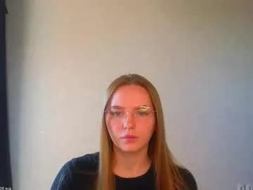 CassieGil – webcam model profile photo Image 16