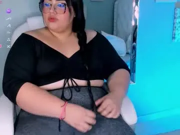 CassieGil – webcam model profile photo Image 14