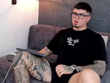 PaulinaSwift – webcam model profile photo Image 15