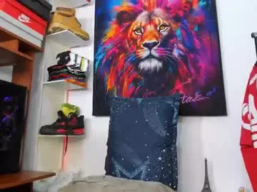 KataGarcia – webcam model profile photo Image 17