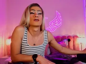 missdirtyhot_ – webcam model profile photo Image 9