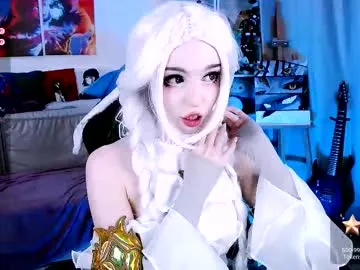 LaraMiller – webcam model profile photo Image 13