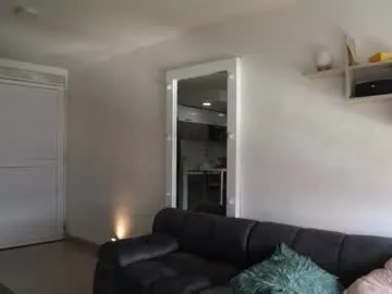 JadeMartinelli – webcam model profile photo Image 17