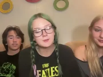 DarkDea – webcam model profile photo Image 6