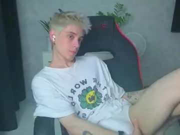 DulceBaker – webcam model profile photo Image 3