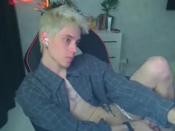 DulceBaker – webcam model profile photo Image 5