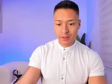 EvaAmanti – webcam model profile photo Image 11