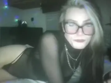 Naomi_Stonee – webcam model profile photo Image 4