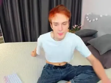 LIZY_PORTMAN – webcam model profile photo Image 3