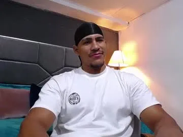 AlisiaConors – webcam model profile photo Image 3