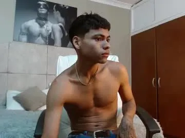 EvaAmanti – webcam model profile photo Image 15