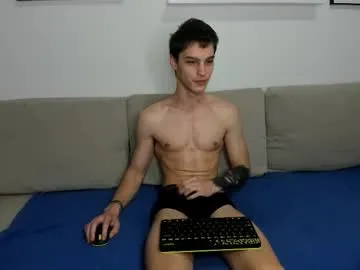 Juhone – webcam model profile photo Image 5