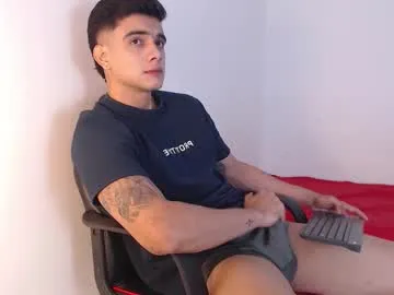 ZaraReyes – webcam model profile photo Image 14